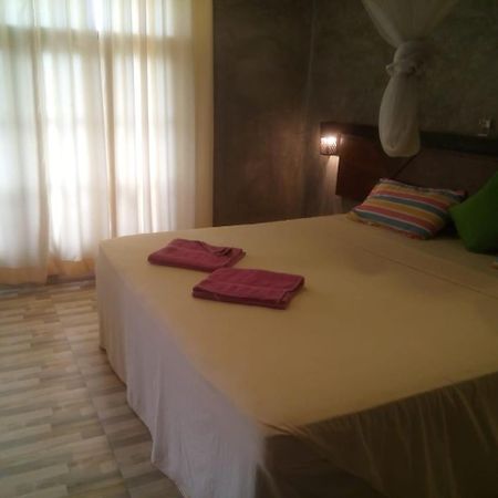 Isiwara Paura Bugged Apartment Sigiriya Luaran gambar