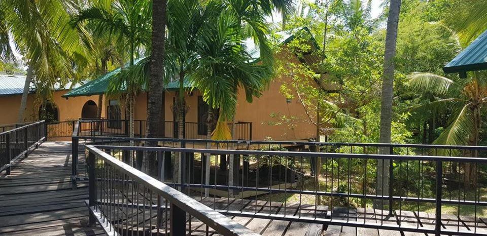 Isiwara Paura Bugged Apartment Sigiriya Luaran gambar