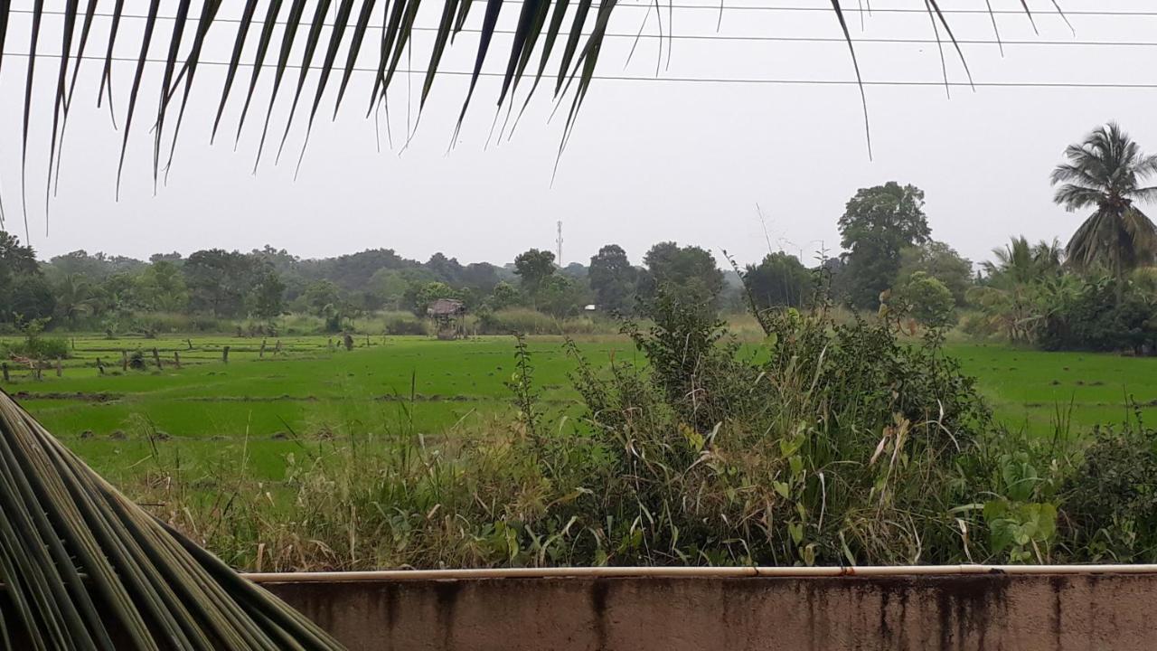 Isiwara Paura Bugged Apartment Sigiriya Luaran gambar